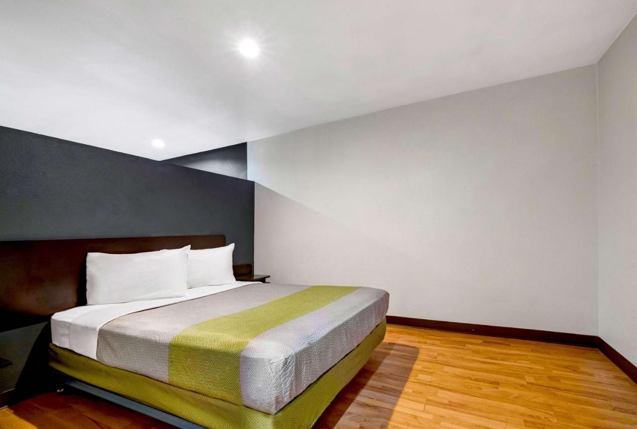 Studio 6-Portland, Or Екстер'єр фото