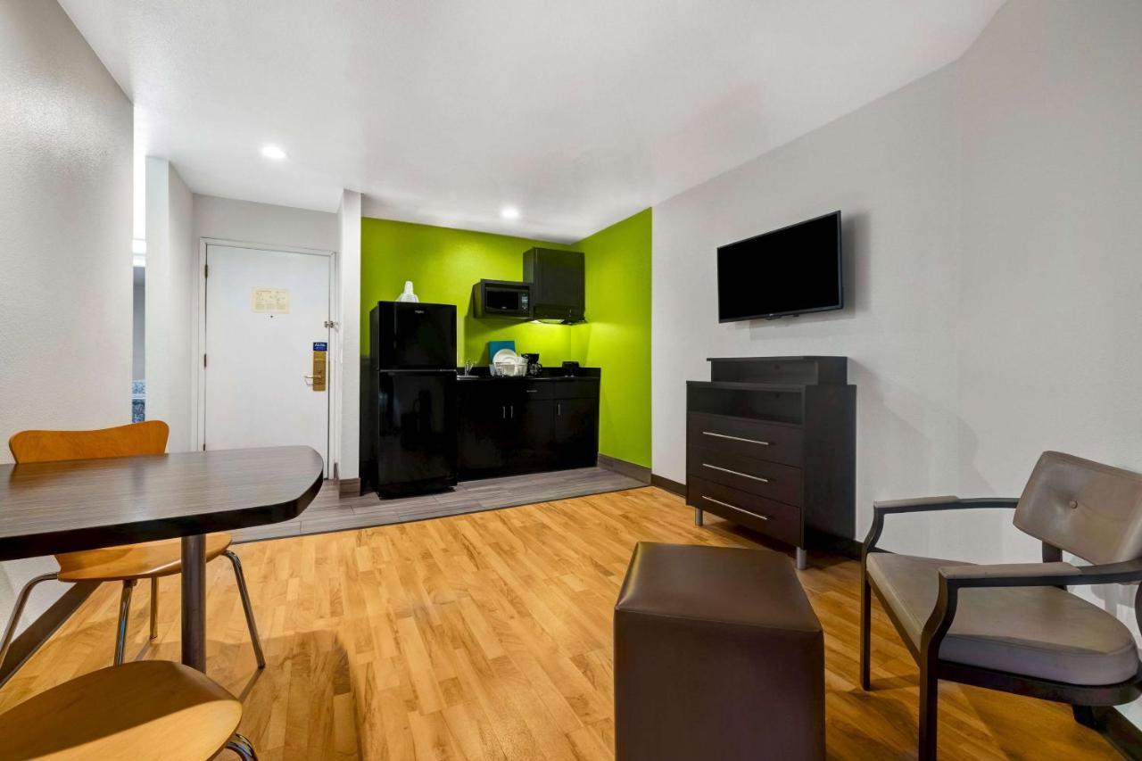 Studio 6-Portland, Or Екстер'єр фото