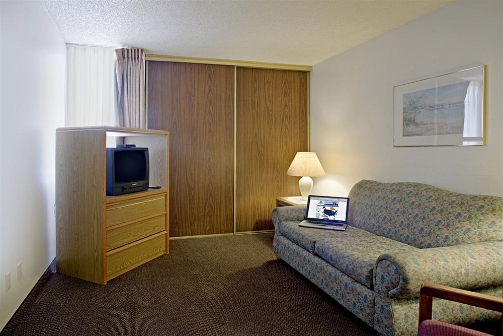 Studio 6-Portland, Or Екстер'єр фото