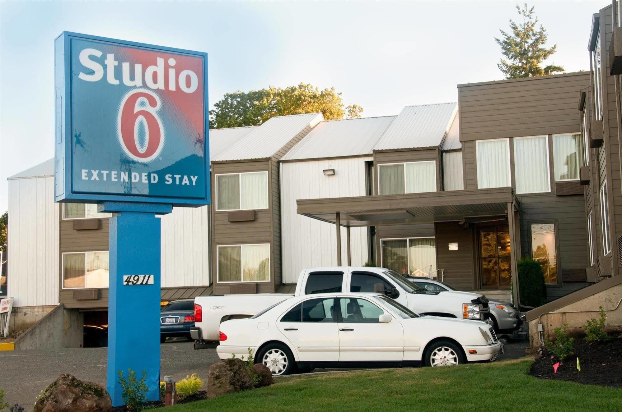 Studio 6-Portland, Or Екстер'єр фото